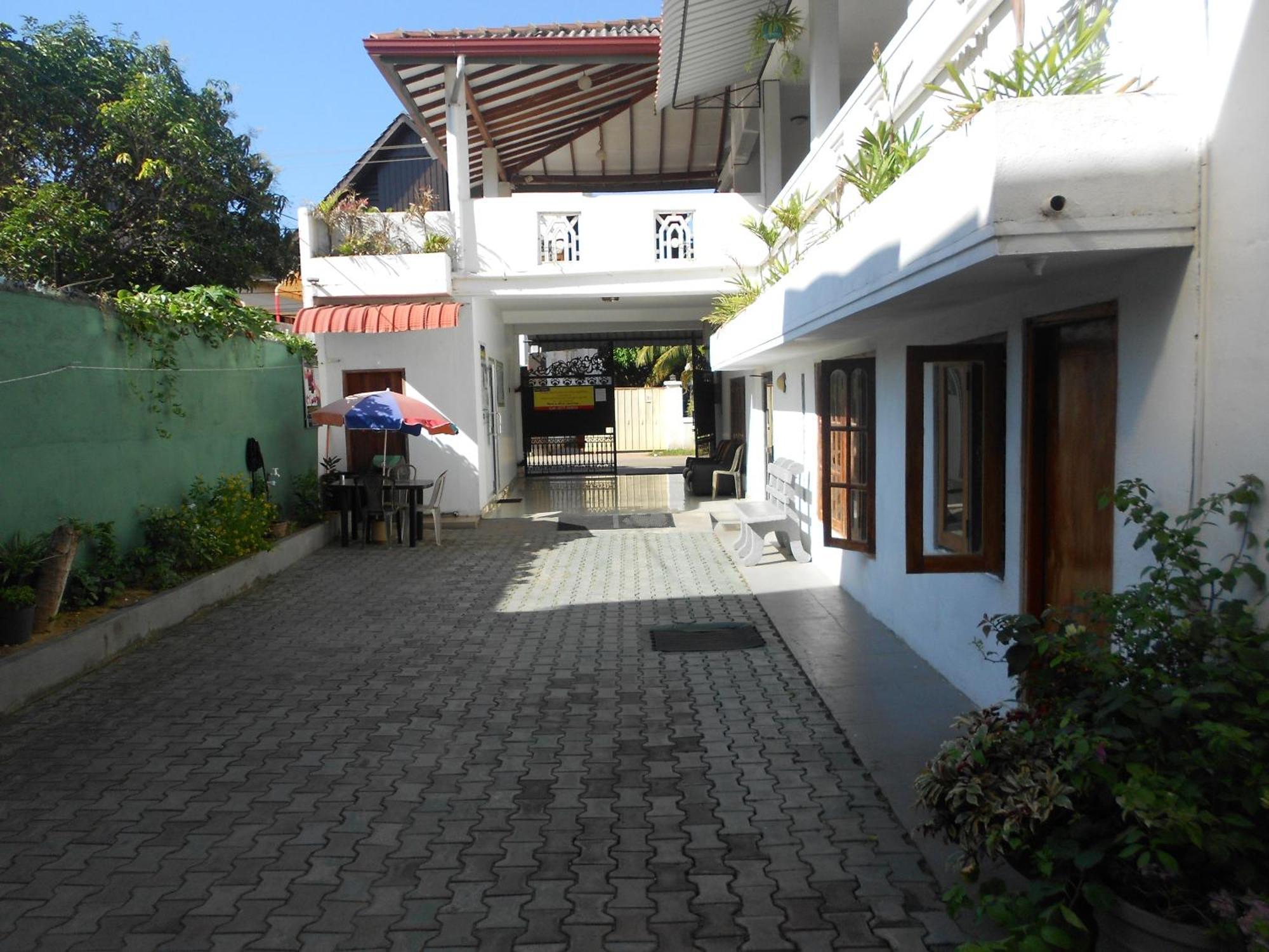 Shanith Guesthouse Negombo Luaran gambar